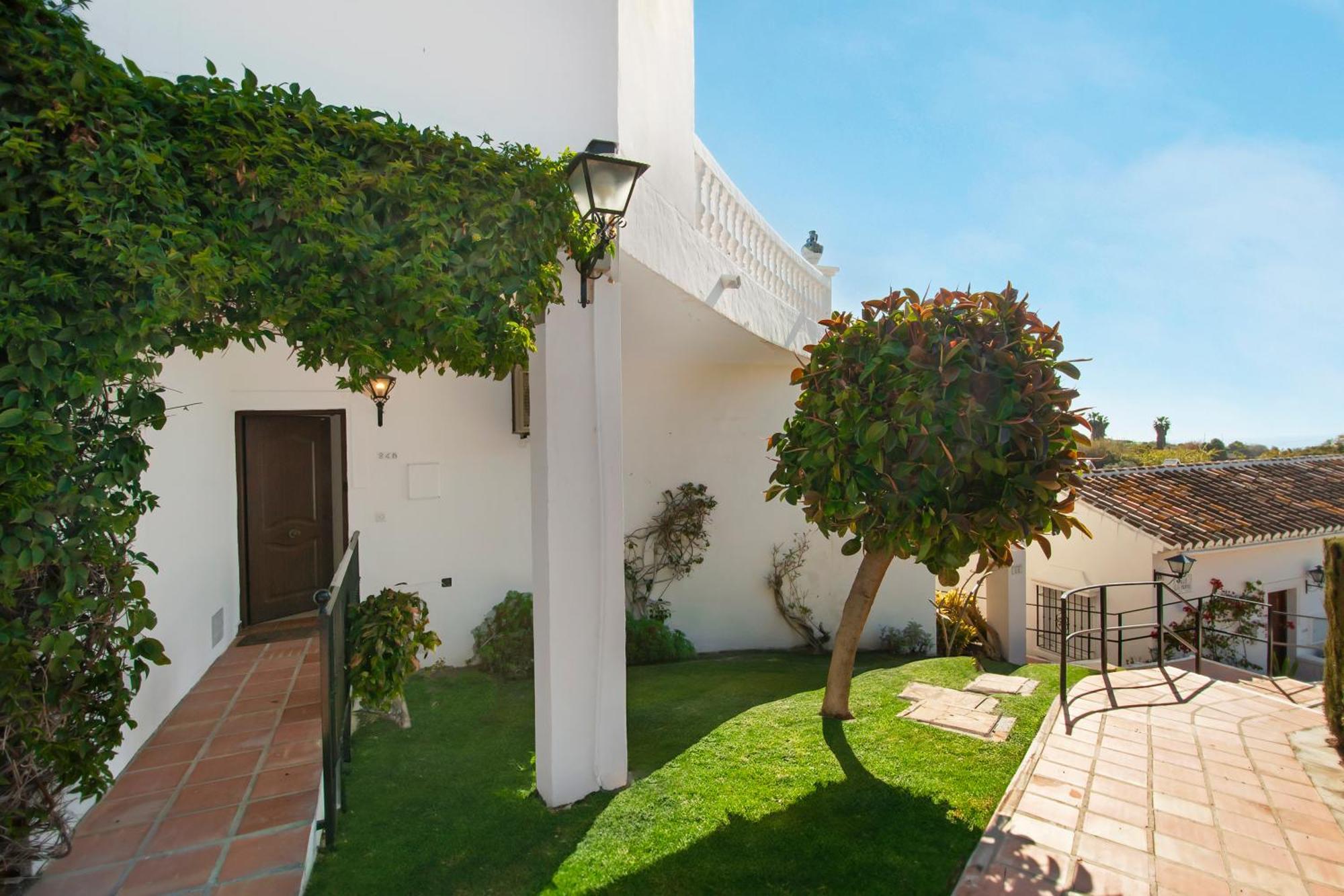 Apartment Oasis De Capistrano, Calle Palmas 24 B Nerja